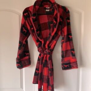Pink Victoria’s Secret red & black soft cozy bathrobe